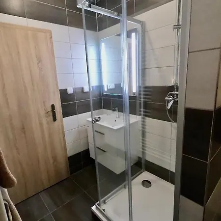 Kro Restaurace Stara Lipa *