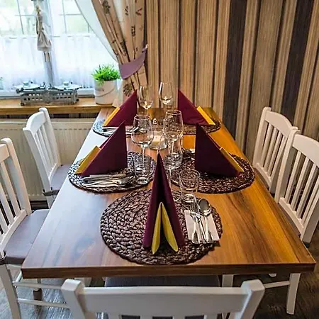 Restaurace Stara Lipa 여관 *
