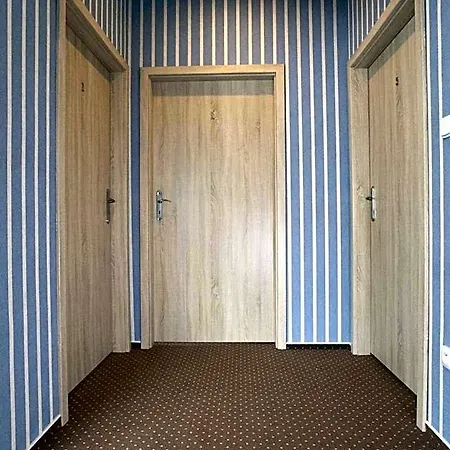 Kro Restaurace Stara Lipa *
