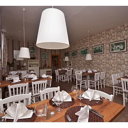 Restaurace Stara Lipa * Česká Lípa