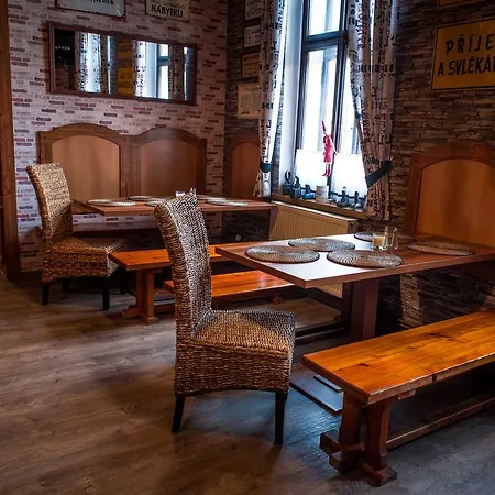 Gasthof Restaurace Stara Lipa