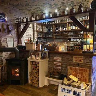Restaurace Stara Lipa بيت ريفي Česká Lípa